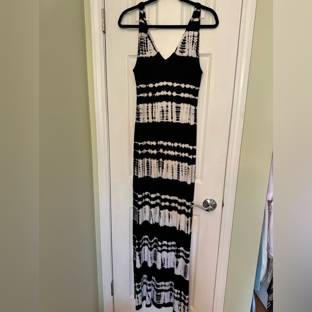 Karen Kane maxi dress